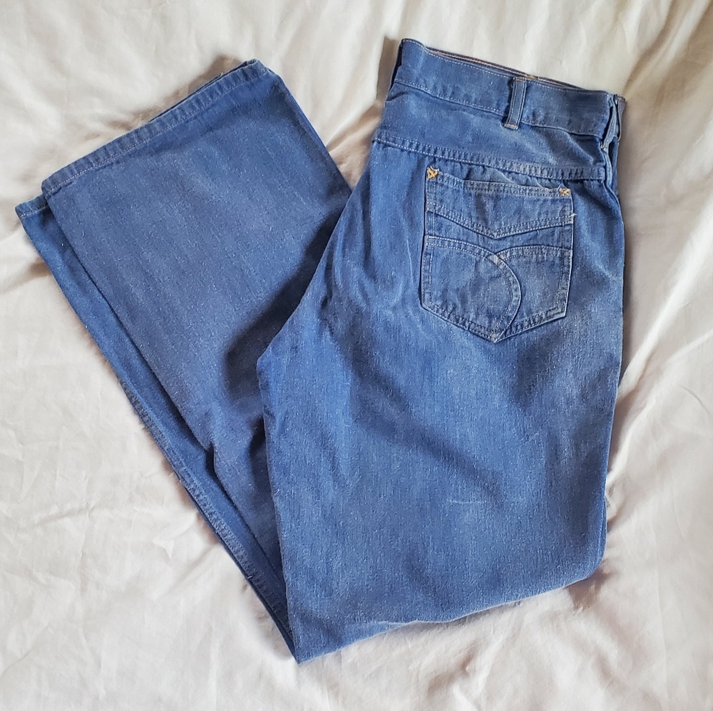 VIP Imports Vintage Straight Leg Distressed Jeans, Sz 38x35 (Actual W35" x L32")